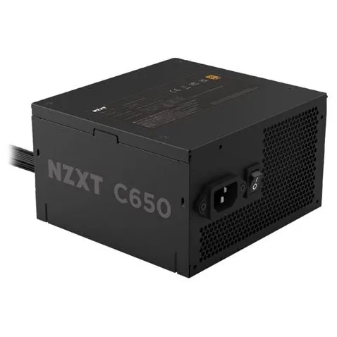 Fonte NZXT C650 Gold, vista em perspectiva.