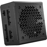 Corsair RM750e 750 W, vista em perspectiva